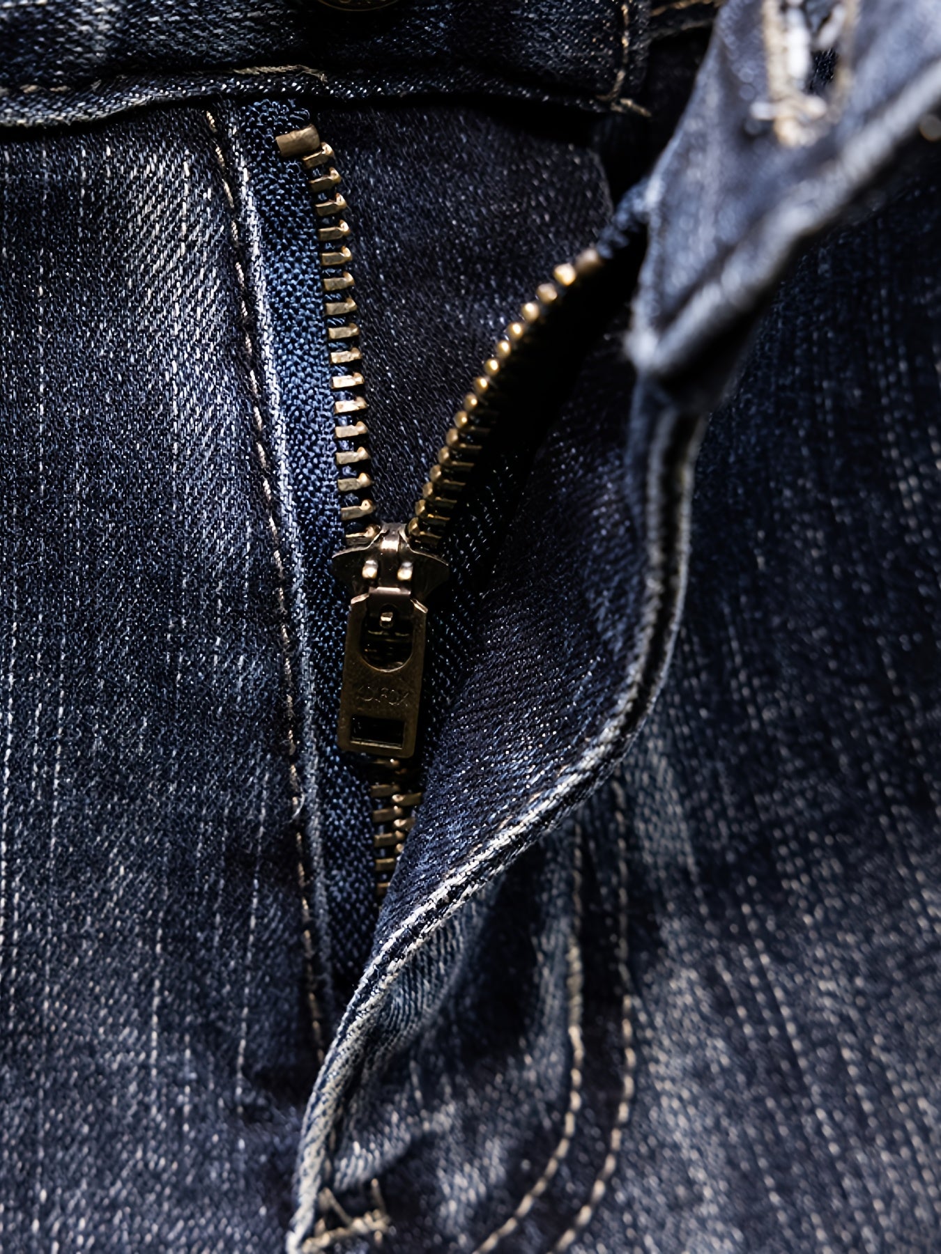 Men's Vintage Distressed Jeans